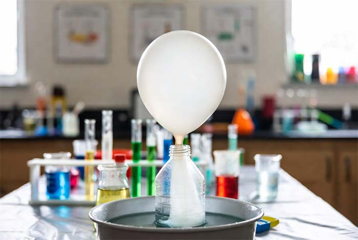 بادکنکِ بادشونده بدون فوت