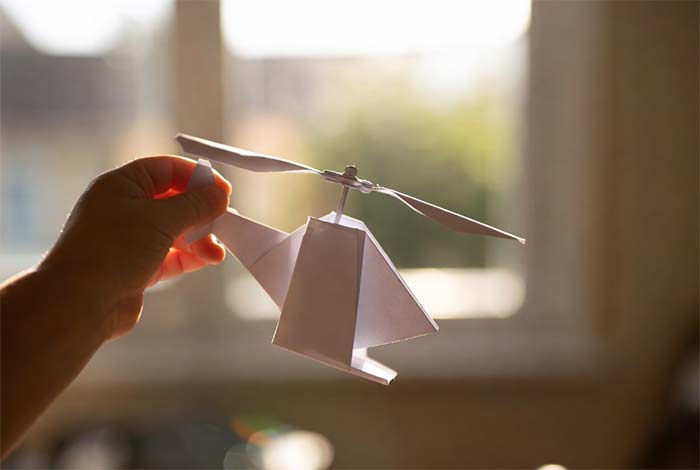 چرخ‌بال کاغذی (آشنایی با نیروی هوا)